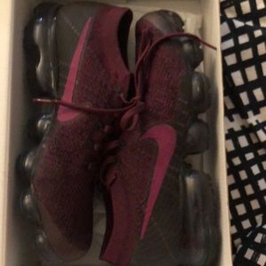 Vapor Max Flyknit Women’s !!